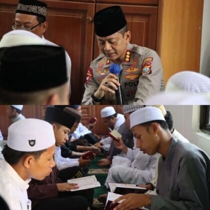 Kapolresta Tanjungpinang Kombes Pol. Indra Ranu Dikarta, saat memimpin kegiatan doa bersama untuk memohon perlindungan dan keselamatan dari Allah SWT terhadap berbagai musibah dan bencana, berlangsung di Musholla Polresta, Selasa (08/09/2026)