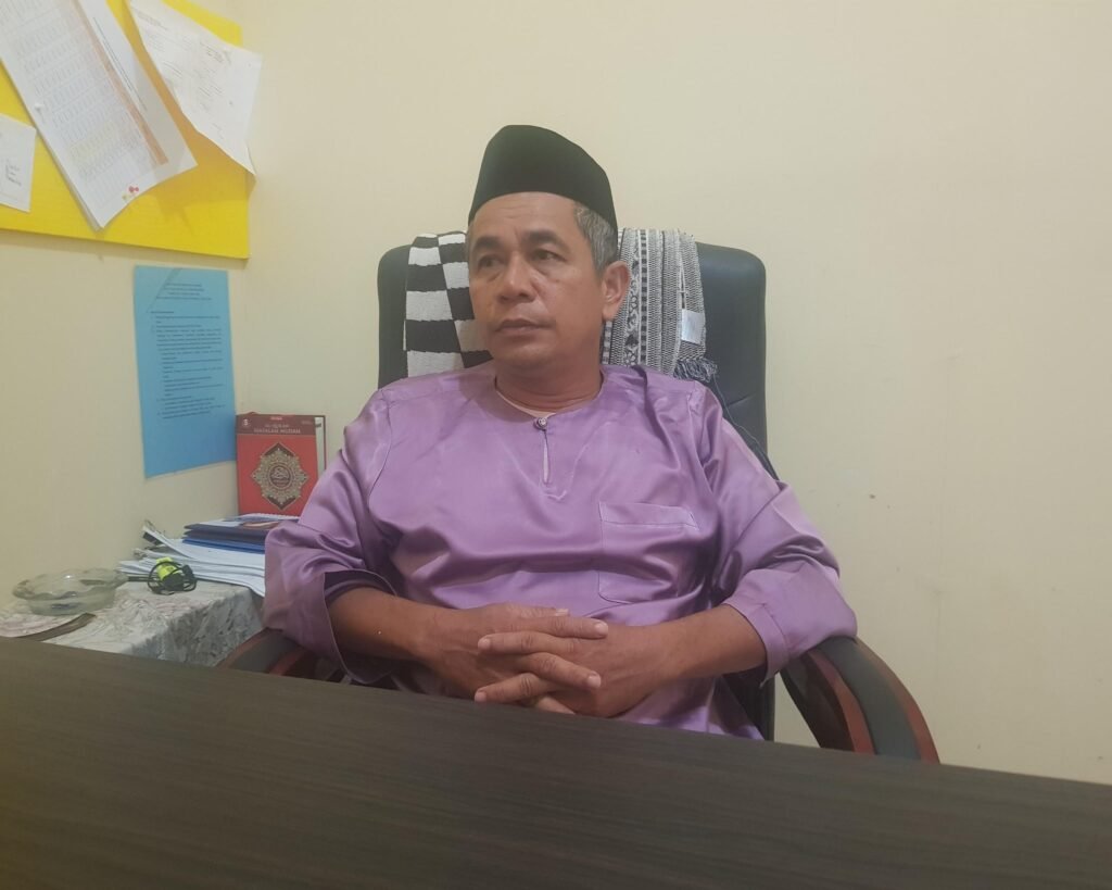 Kabid Tenaga Kerja Disnaker Kabupaten Lingga, Keyzi Delfi
